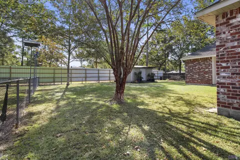 27592 Country Dr, Walker, LA 70785 photo 24