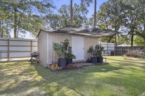 27592 Country Dr, Walker, LA 70785 photo 26