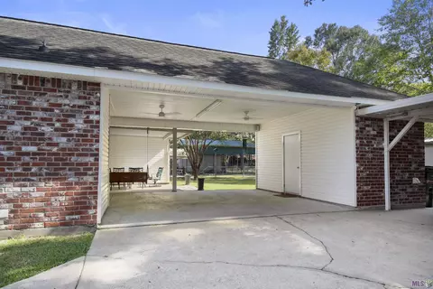 27592 Country Dr, Walker, LA 70785 photo 23
