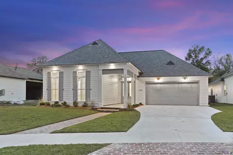 13656 Inspiration Point Dr, Baton Rouge, LA 70810