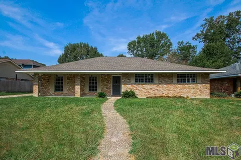9233 Bramble Dr, Baton Rouge, LA 70818