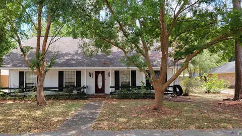 5251 Fort Gregg Dr, Baton Rouge, LA 70817