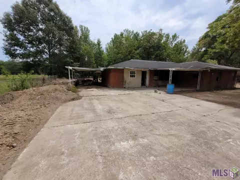 2836 Old Baker Rd, Zachary, LA 70791