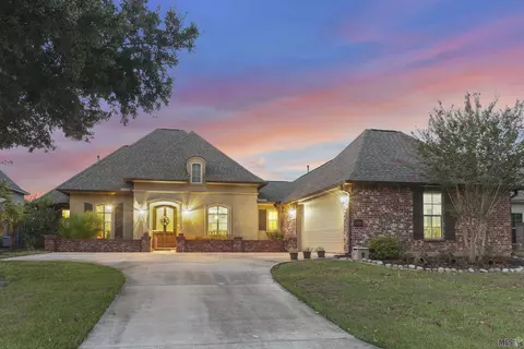 15202 Murano Ave, Prairieville, LA 70769
