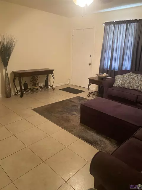 2743 Andover St, Baton Rouge, LA 70807
