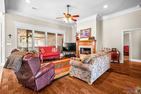13710 Grace Ave, Walker, LA 70785 photo 8