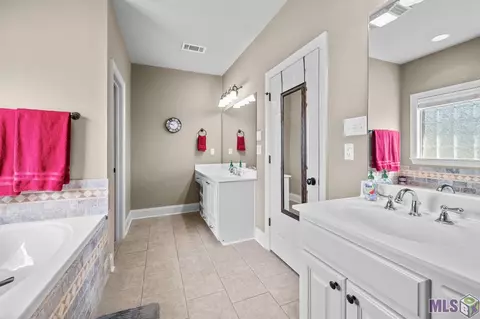 13710 Grace Ave, Walker, LA 70785 photo 20
