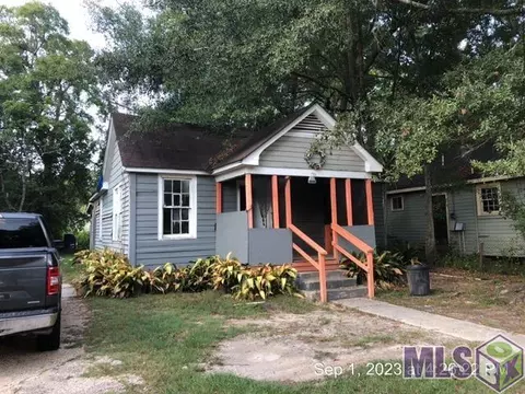 4635 Sherwood Dr, Baton Rouge, LA 70805