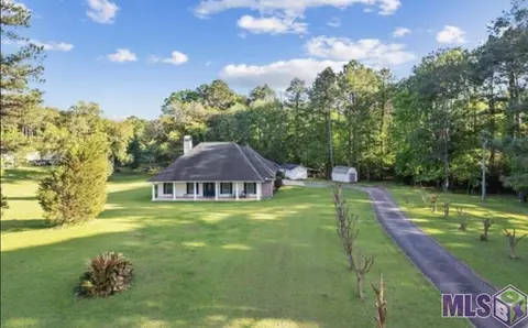 11918 Wildwood Ln, Clinton, LA 70722