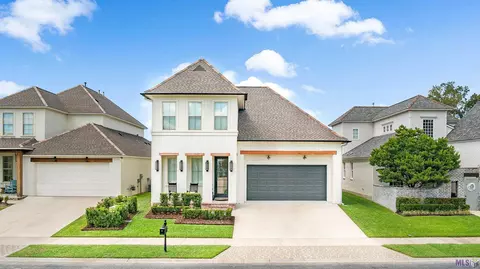 8530 Cariole Dr, Baton Rouge, LA 70817