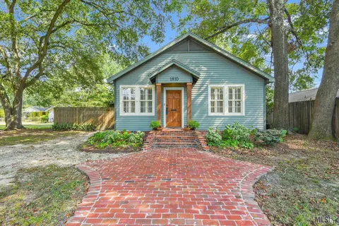1810 Lee Dr, Baton Rouge, LA 70808
