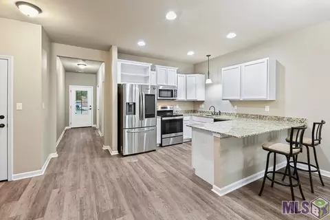 2750 S Roth Ave, Gonzales, LA 70737