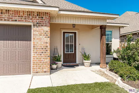 1850 Willow Bend Rd, Saint Gabriel, LA 70776