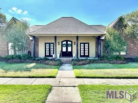 8475 Ormand Dr, Zachary, LA 70791