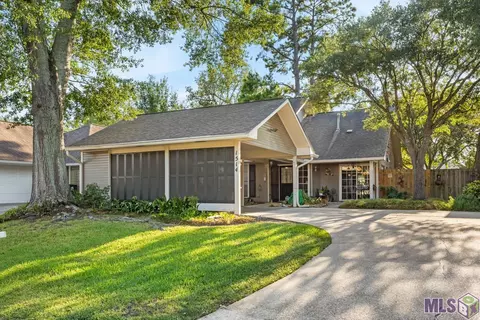 1514 W Fairview Dr, Baton Rouge, LA 70816