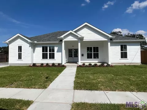 861 Grove Ave, Harahan, LA 70123