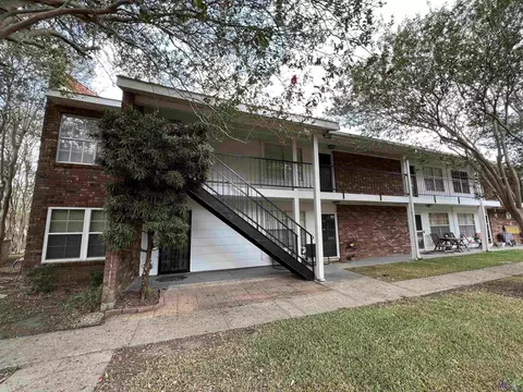1701 Lobdell #69, Baton Rouge, LA 70806