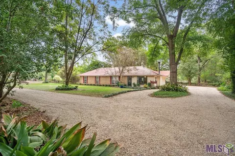 10193 Lori Ln, Denham Springs, LA 70706