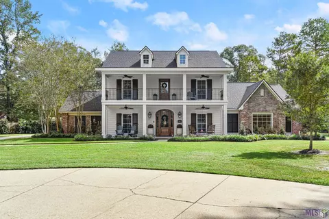 5634 Lost Oak Dr, Baton Rouge, LA 70817