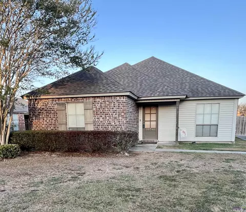 33744 Duff Rd, Walker, LA 70785