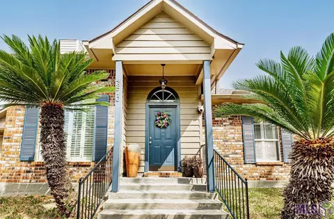 4270 Stumberg Ln, Baton Rouge, LA 70816