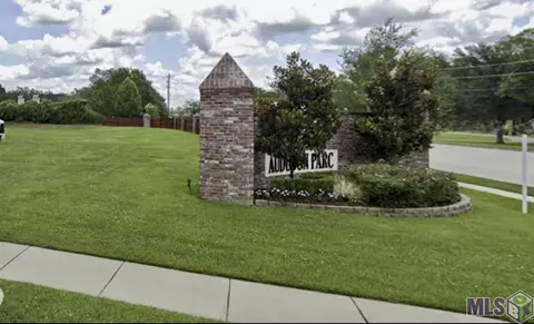 6271 Wood Wren Dr, Baton Rouge, LA 70817