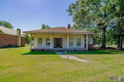 62375 Bayou Rd, Plaquemine, LA 70764