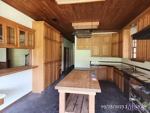 2214 Hickory Dr, Baker, LA 70714 photo 5