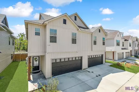 7936 Pisa Dr, Baton Rouge, LA 70820