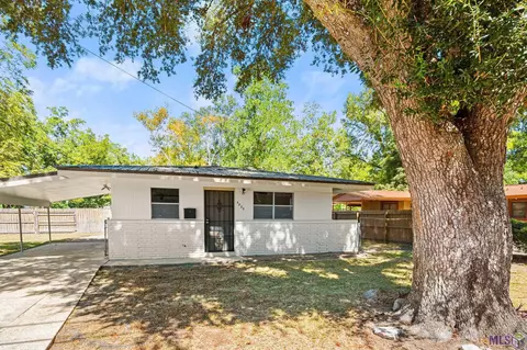 5825 Clayton Dr, Baton Rouge, LA 70805