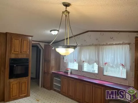 14816 Taurus Ave, Pride, LA 70770 photo 10