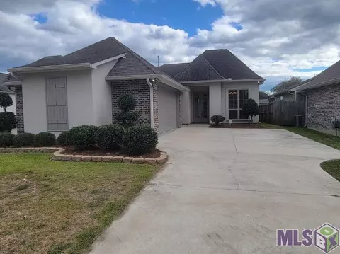 18050 Hoo Shoo Too Rd, Baton Rouge, LA 70817