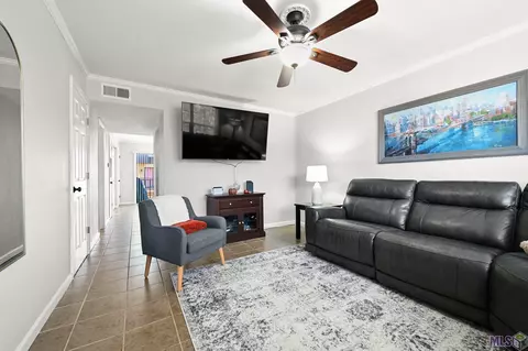 10294 W Winston Ave #11, Baton Rouge, LA 70809