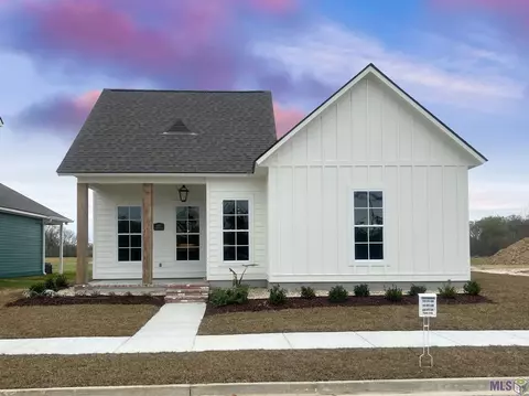 1357 Americana Blvd, Zachary, LA 70791