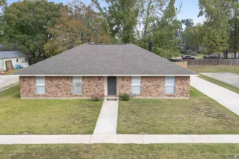 15731 Ferrell Ave, Baton Rouge, LA 70817