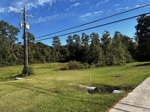 13198 La Hwy 190, Livingston, LA 70754