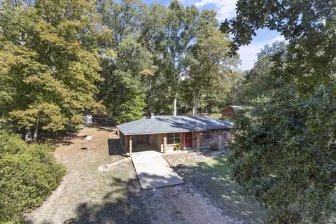 10669 Shady Grove Rd, Saint Francisville, LA 70775