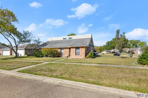 15663 Summerwood Ave, Baton Rouge, LA 70816