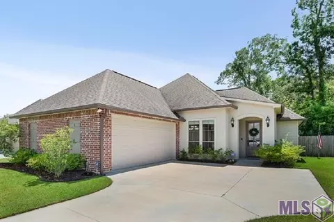 8376 Seville Ct, Baton Rouge, LA 70820