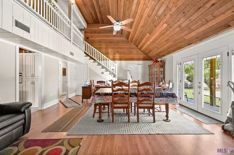 25484 Falconhurst Dr, Denham Springs, LA 70726