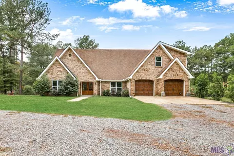20261 Hillcrest Rd, Bogalusa, LA 70427