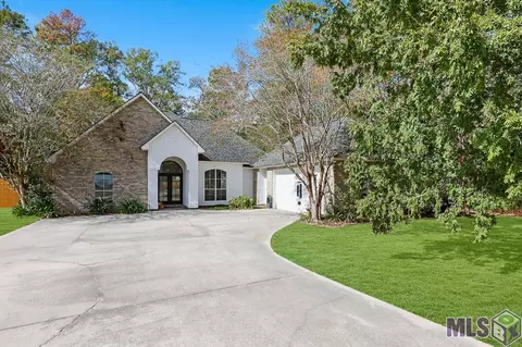 30451 Chattelle Ave, Walker, LA 70785 photo 2