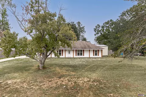 3040 Lafiton Ln, Port Allen, LA 70767