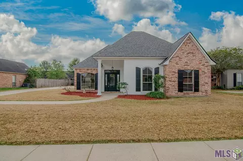 4029 Poplar Grove Dr, Addis, LA 70710