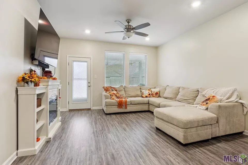 3652 Trestle Crossing Ave, Slidell, LA 70461 10 Photos Movoto