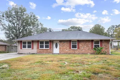 2840 April St, Zachary, LA 70791
