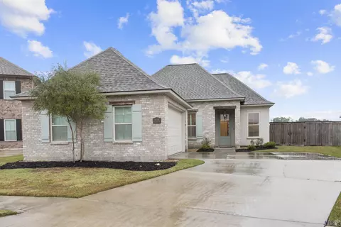 36358 Belle Journee Ave, Geismar, LA 70734