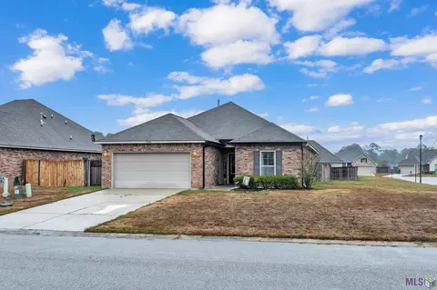 23130 Christmas Dr, Denham Springs, LA 70726