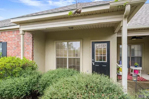 4000 Mchugh Rd #19, Zachary, LA 70791