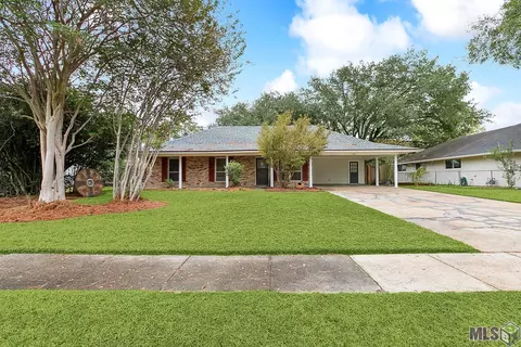 9411 Wesson St, Baton Rouge, LA 70809
